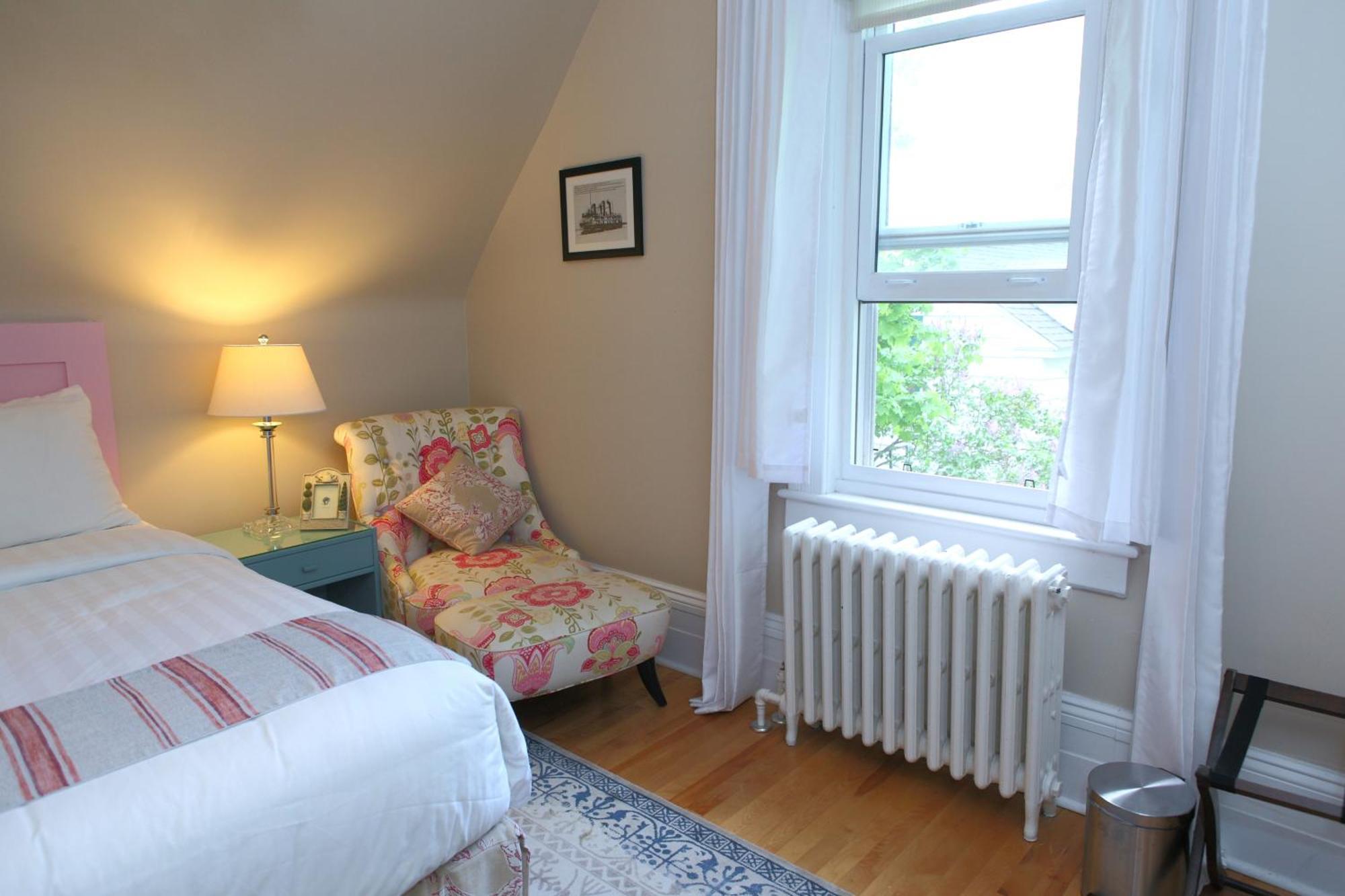 No 1 Grafton Inn Charlottetown Dış mekan fotoğraf