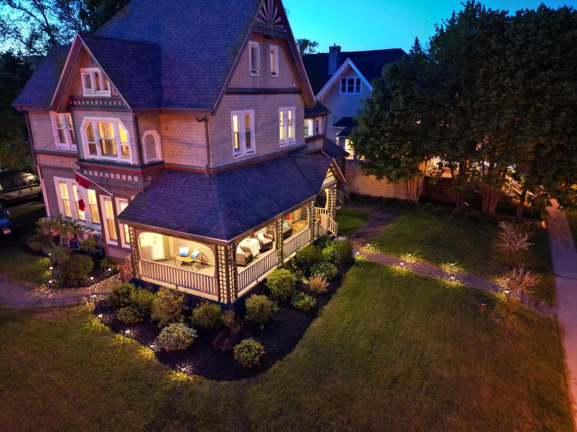 No 1 Grafton Inn Charlottetown Dış mekan fotoğraf